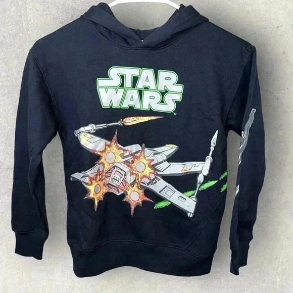 Disney Other - Star Wars hoodie nwt